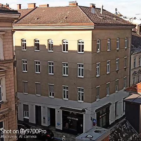 Am Neuen Dom Apartament