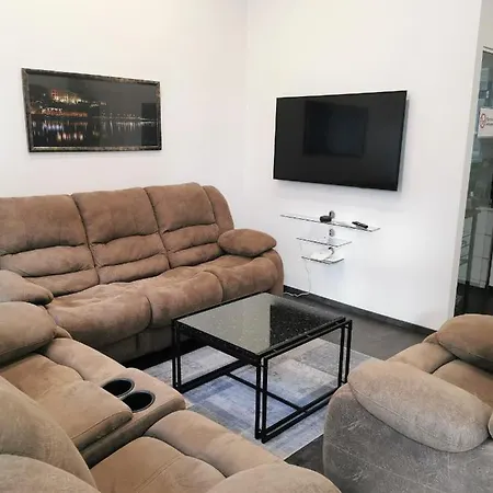 Am Neuen Dom Apartmán Linec