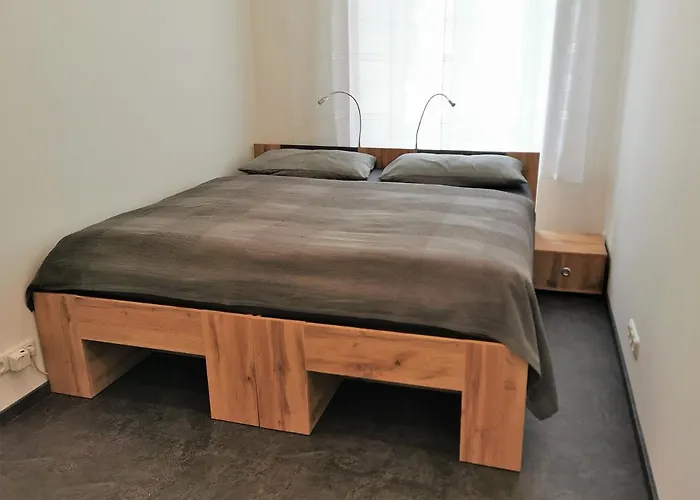 Am Neuen Dom Линц