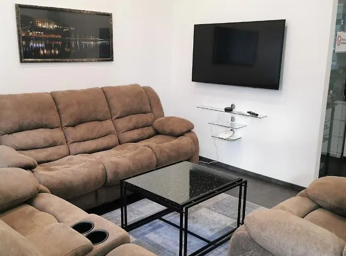 Am Neuen Dom Appartement Linz