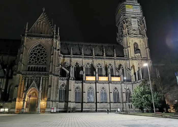Daire Am Neuen Dom